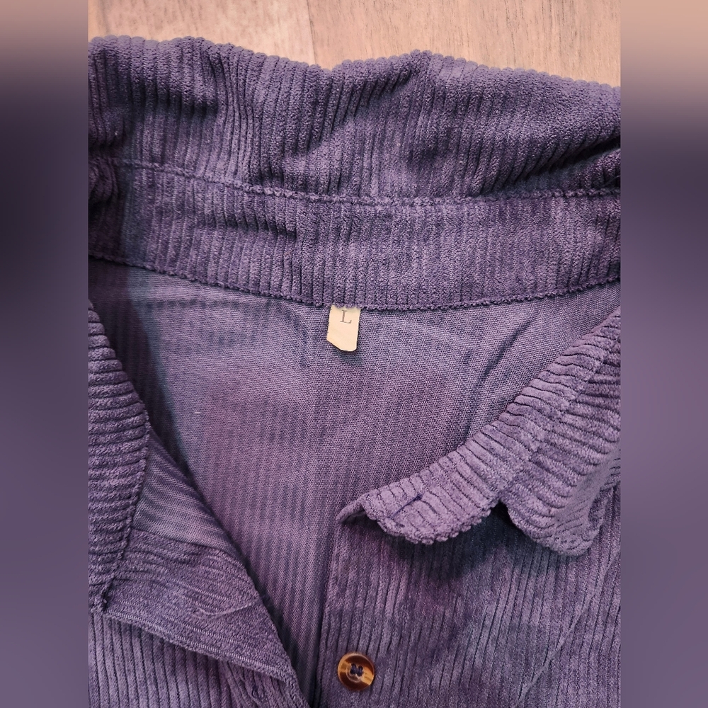 Shacket - Picture 2 of 2
